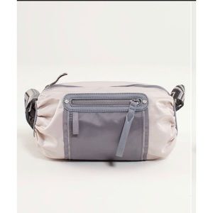 Lululemon Pedal Pusher Bag